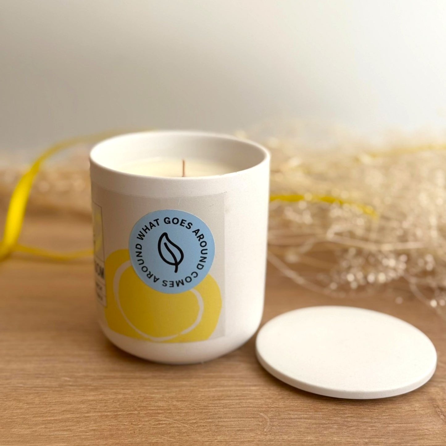 Handmade candle in ceramic container with lid - Lemon Blossom