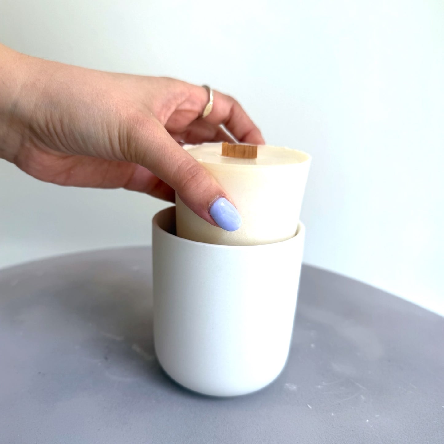 Ready-to-use candle refill - Rain Scent