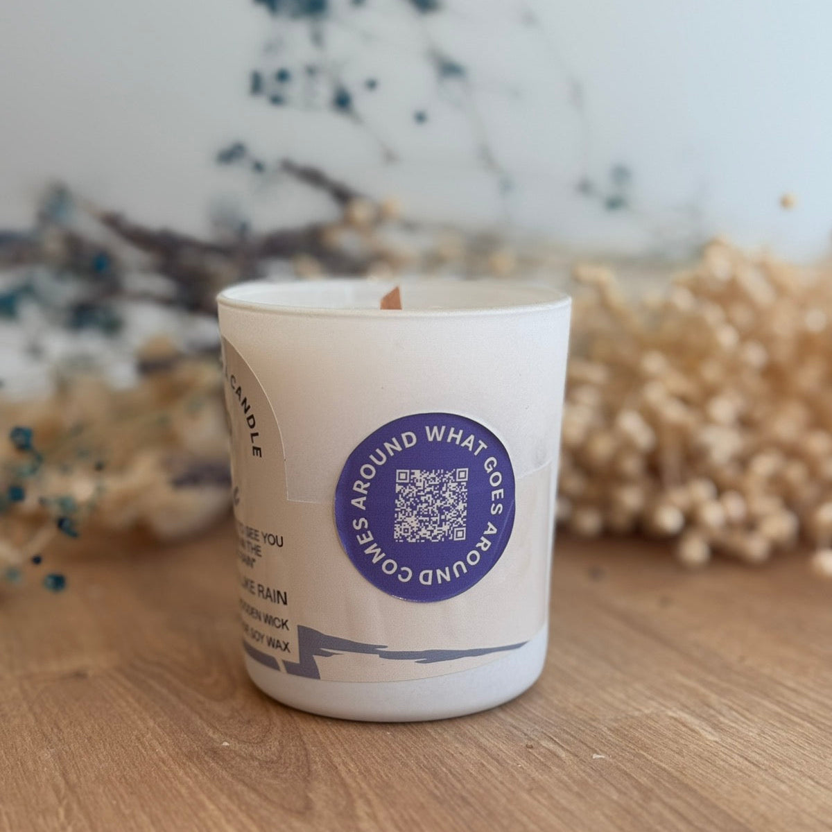 Handmade soy candle with Rain scent - Musical candle