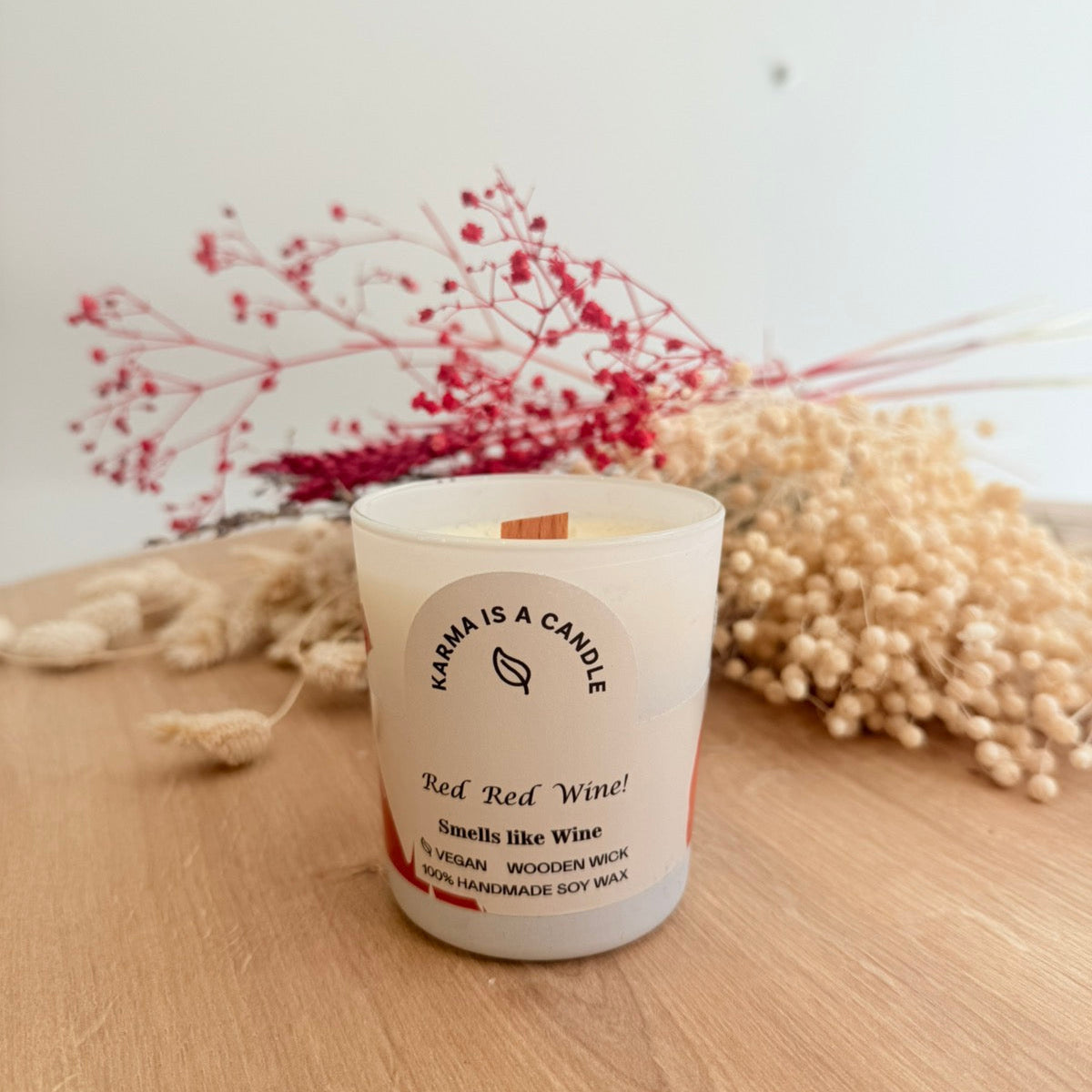 Handmade soy candle with wine scent - Musical candle