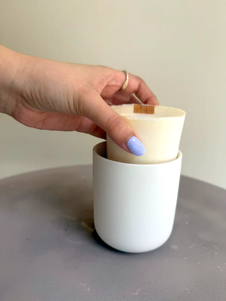 Ready-to-use candle refill - Cinnamon scent.