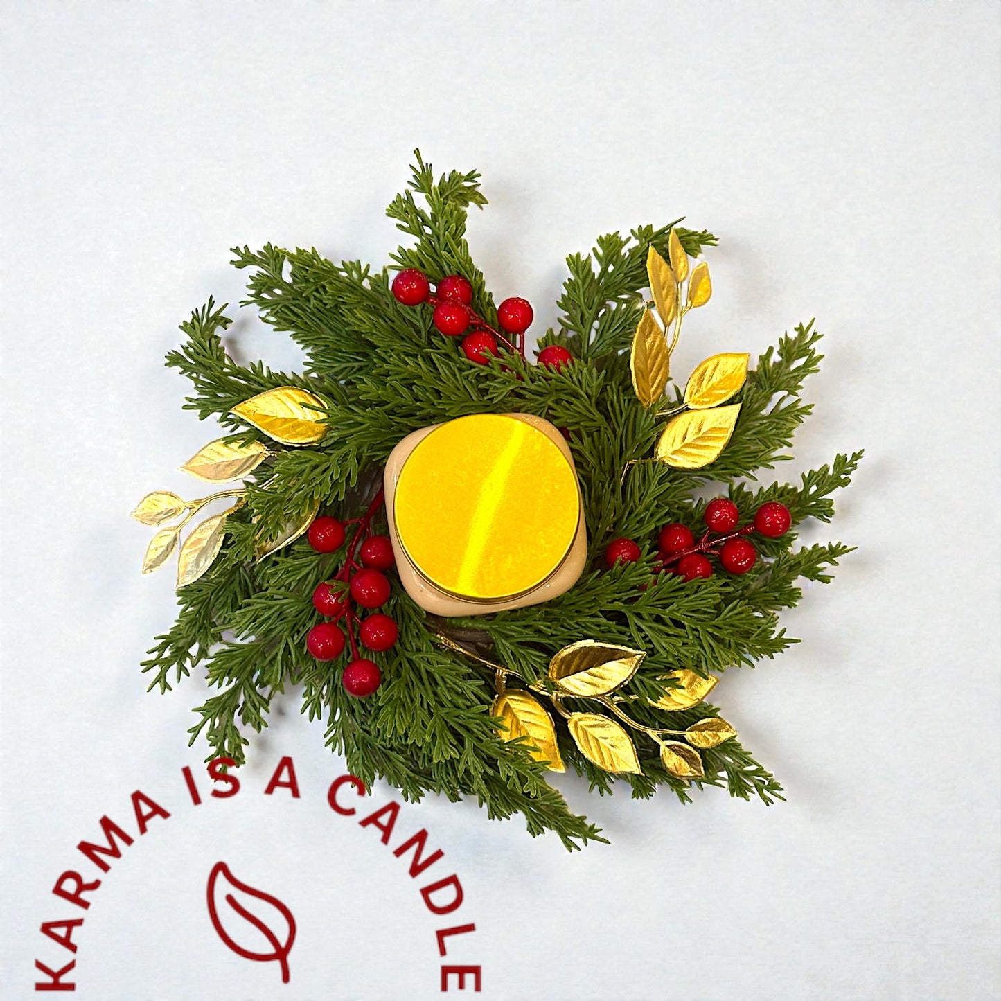 Διακόσμηση χριστουγεννιάτικου τραπεζιού- Χριστουγεννιάτικο στεφάνι με κερί για το χριστουγεννιάτικο τραπέζι