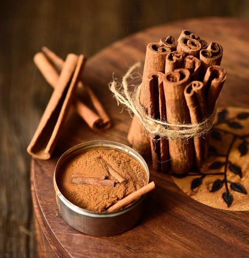 Ready-to-use candle refill - Cinnamon scent.