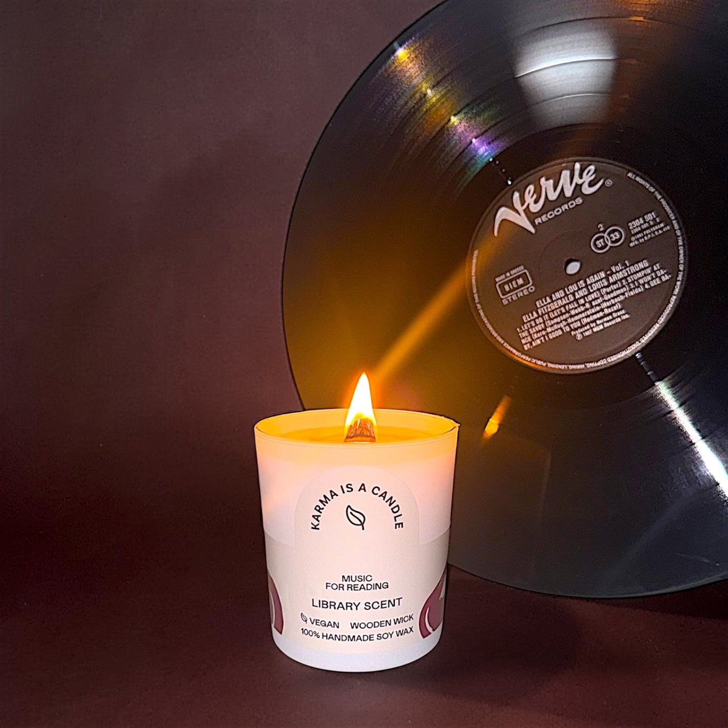 Handmade scented soy candle Library - Musical candle