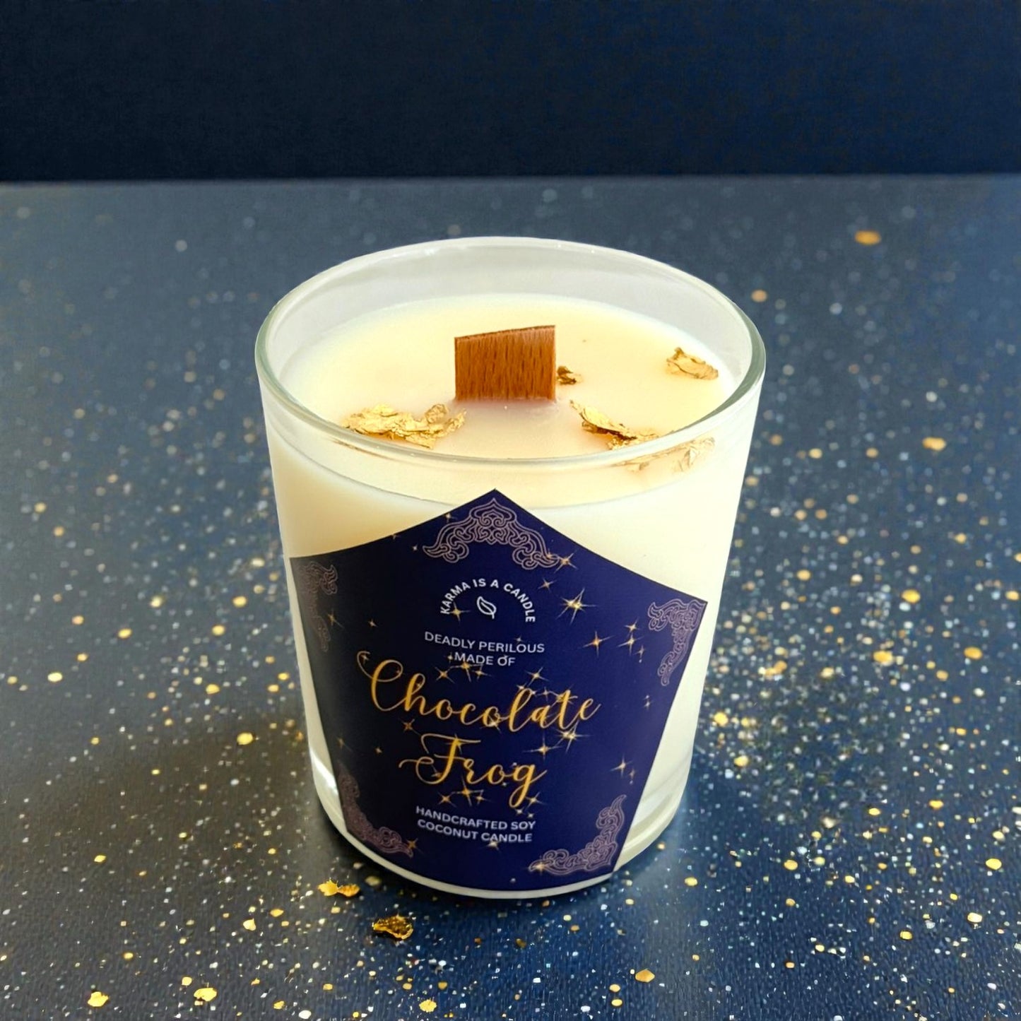 Chocolate frog candle- Χειροποίητο κερί από σόγια και καρύδα με το μαγικό άρωμα σοκολατένιου βατράχου